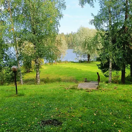 Vip-tahko 4 Nyaraló