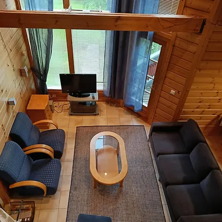 Nyaraló Vip-tahko 4 *